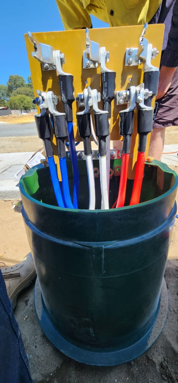 59f53877-9246-4aa7-b274-b55ab22c6393